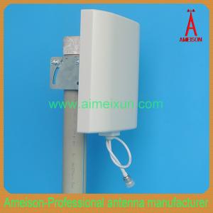 Buy cheap Outdoor/Indoor 1.2GHz 10dBi Flat Panel Antenna Directional Wall Mount Antenna product