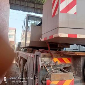 Buy cheap Zoomlion's 2016 Orange Truck Crane 55 Ton Lifting Capacity Folding Design Orange Color from wholesalers