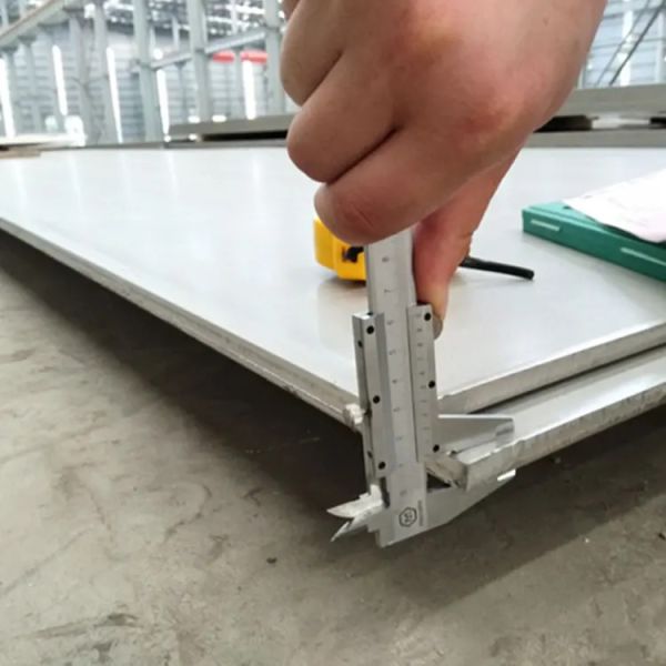 Rust Resistant 301L S30815 301 304N 10mm Weak Magnetic Stainless Steel Sheet