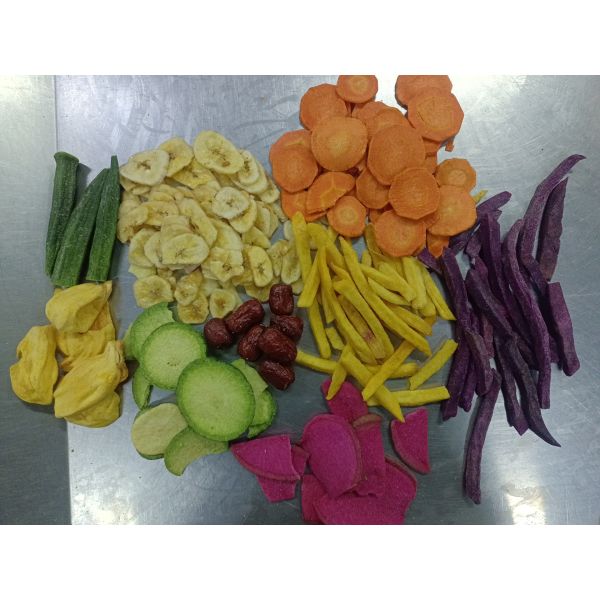 Dried Fruit and Vegetable Chips A Delicious Way to Get Your Daily Dose of Nutrients