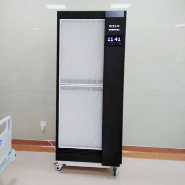 Quality PM0.3 Mobile Air Disinfection Machine High Energy 5000m3/H for sale