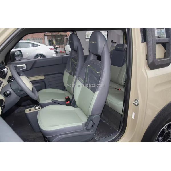 Rear Camera Equipped Geely Panda Mini Energy Vehicle with 200km Range and 3 Cylinders