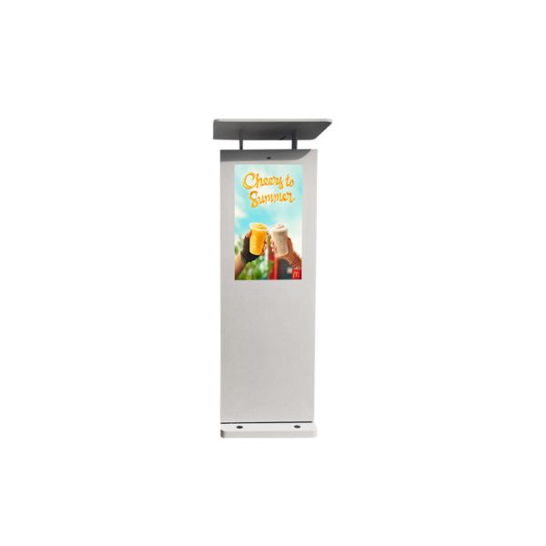 Waterproof 32" Battery Powered LCD Digital Signage Outdoor Kiosk Outdoor