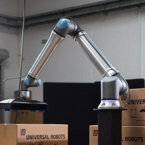 Universal Robots UR20 - 20 Kg (44.1 Lbs) Payload Collaborative Robot With 1 M/s