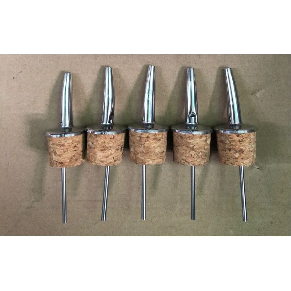 Wholesale Price 304 Stainless Steel Pourer Spout with Cork Stopper for 27.5mm bottle