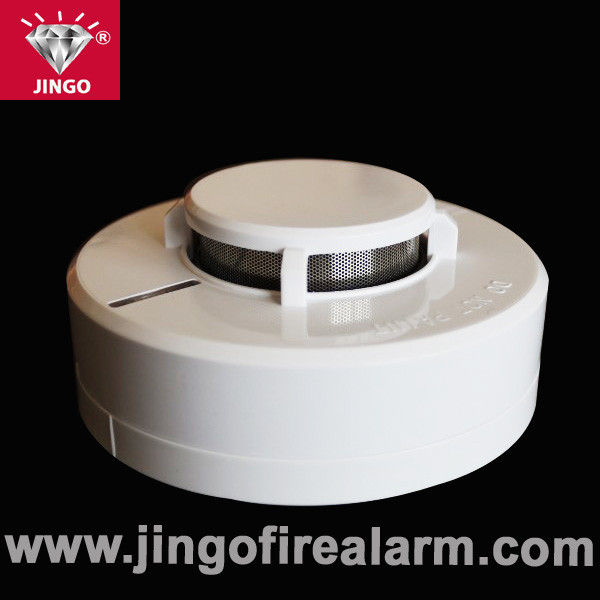 Quality Conventional fire alarm systems smoke detector sensor with self-check function for sale
