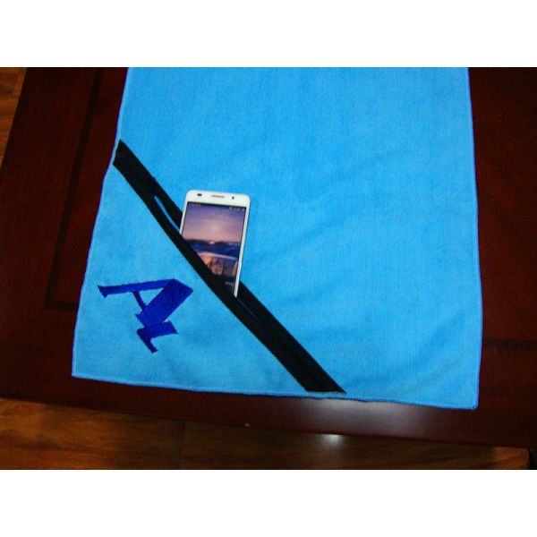 Quality personalized gym fitness towel with zip pocket for sale