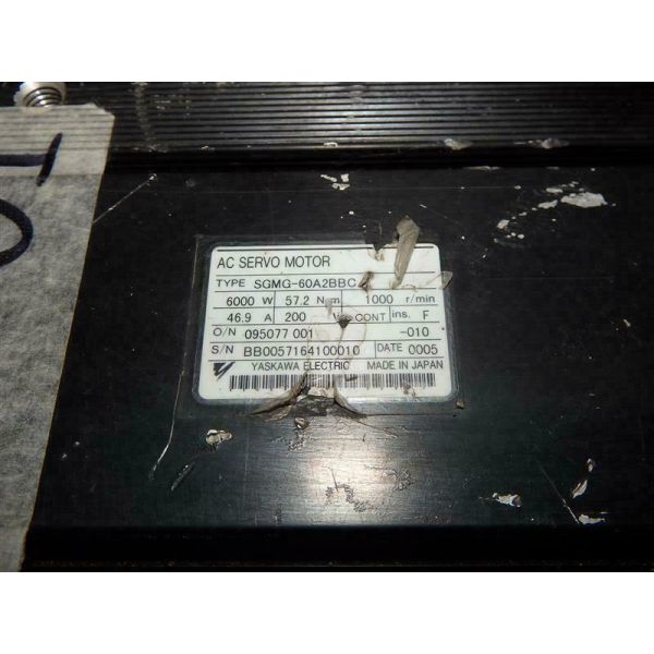 Yaskawa SGMG-60A2BBC AC Servo Motor 46.9A 6KW 1000RPM 200V NEW